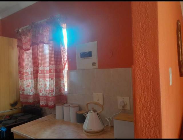 3 BEDROOM HOUSE FOR SALE IN BENDOR EXT 7